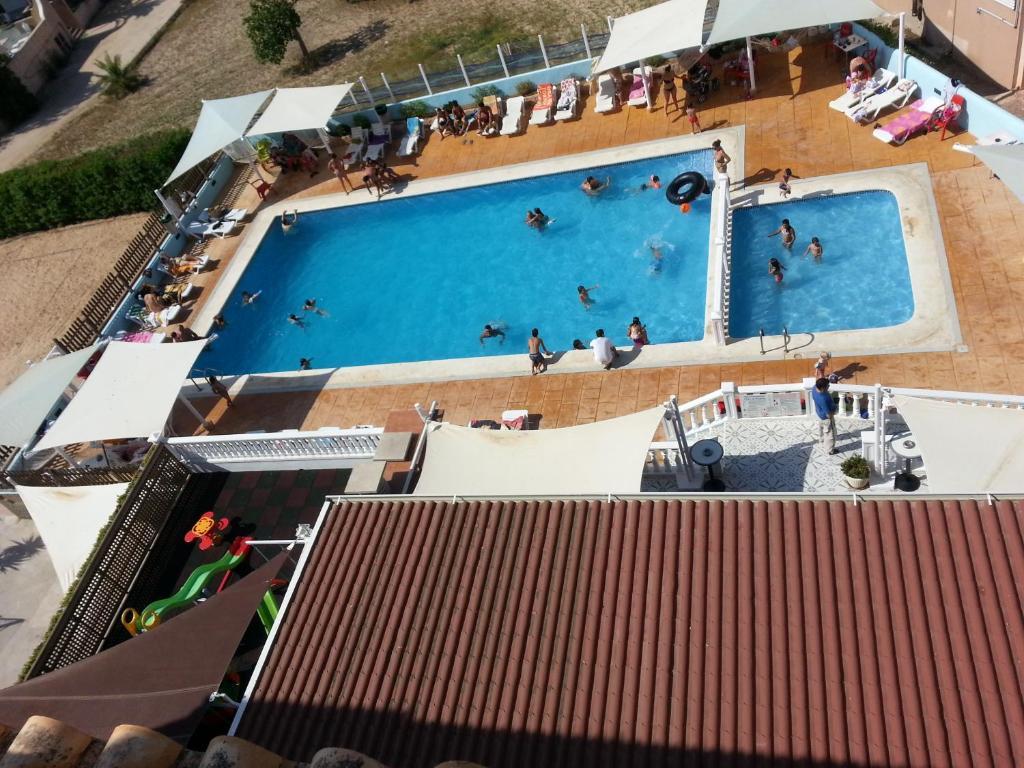 Apartamentos Vista Al Puerto Sant Antoni de Portmany Oda fotoğraf